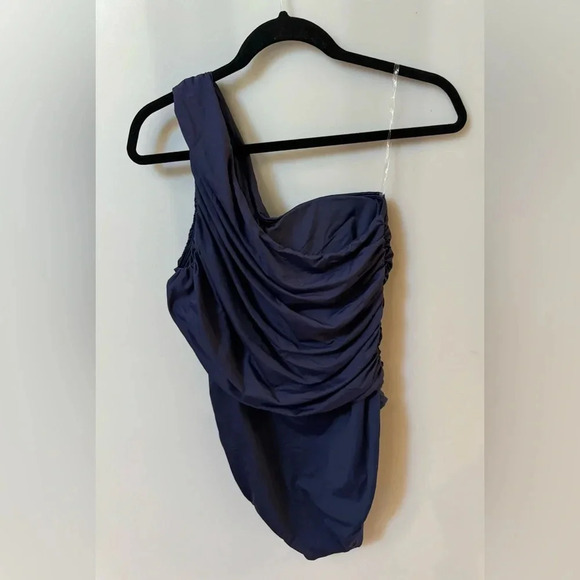 La Blanca Island Goddess Shirred One Shoulder One Piece in Indigo $120 - Picture 6 of 8